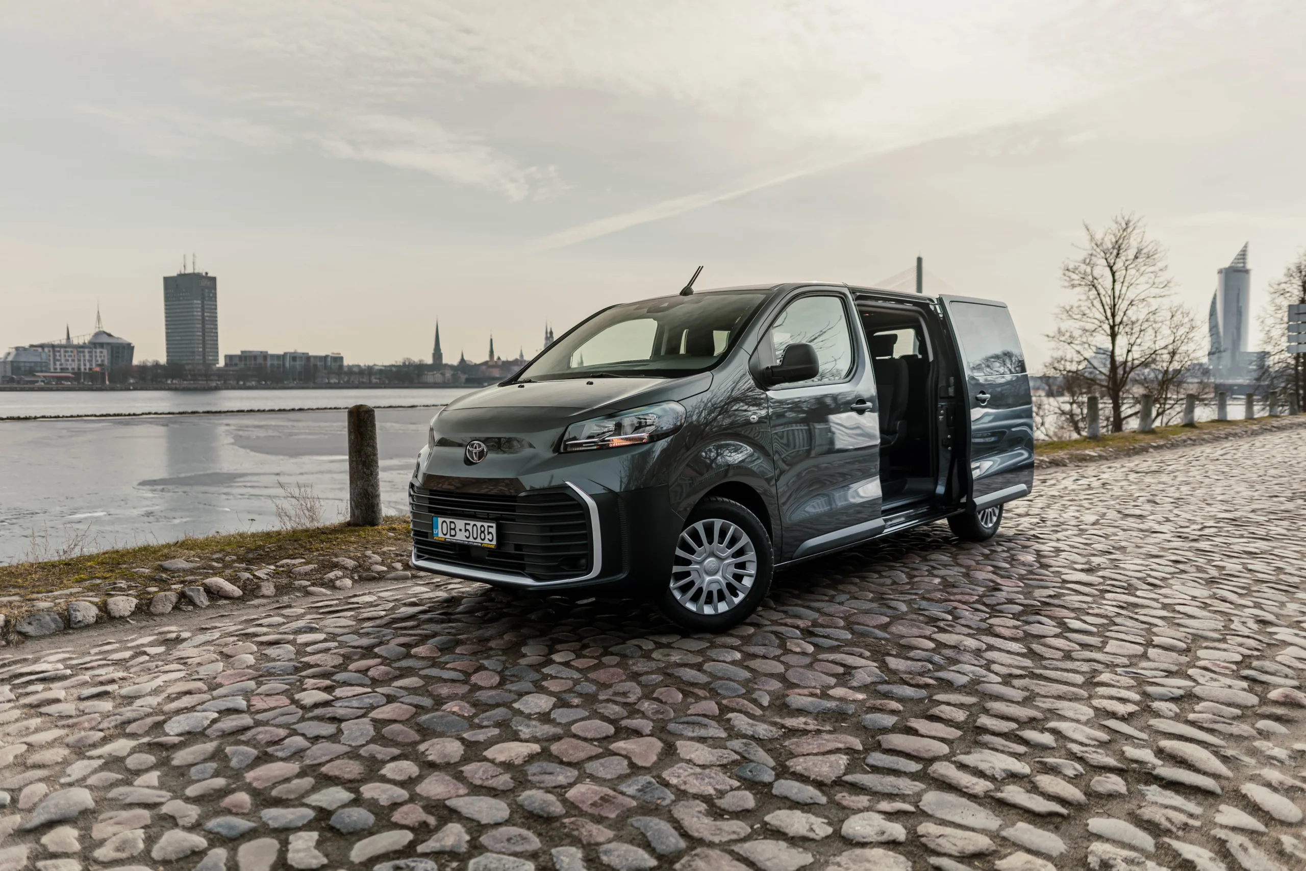 Toyota Proace – ilgtermiņa auto noma
