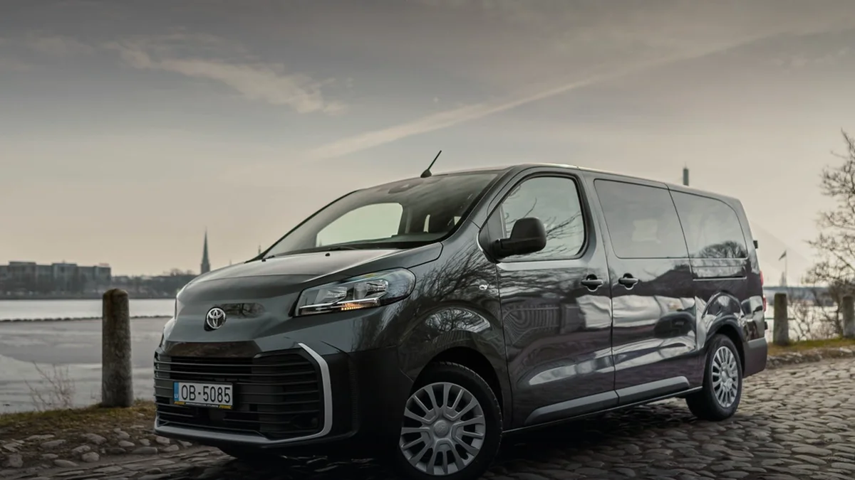Auto noma uzņēmumiem Rīgā – ilgtermiņa autoparka noma
